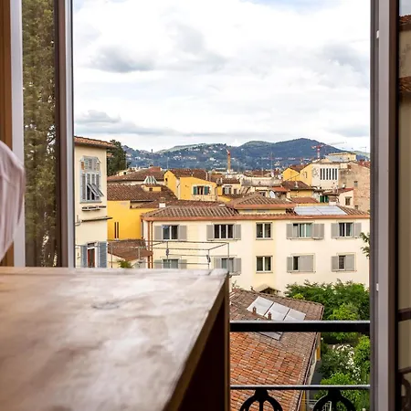 Paola * Florence